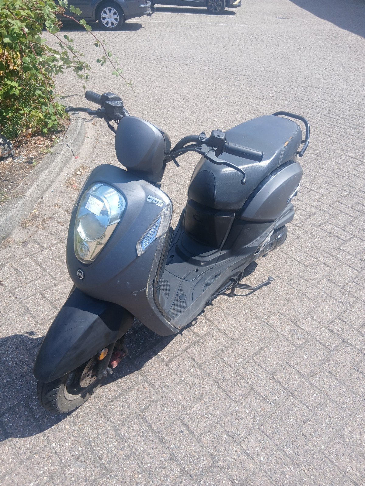 Sym Mio 50i uit 2018 - Blauw Kenteken - Incl. Onderhoud, Ophalen