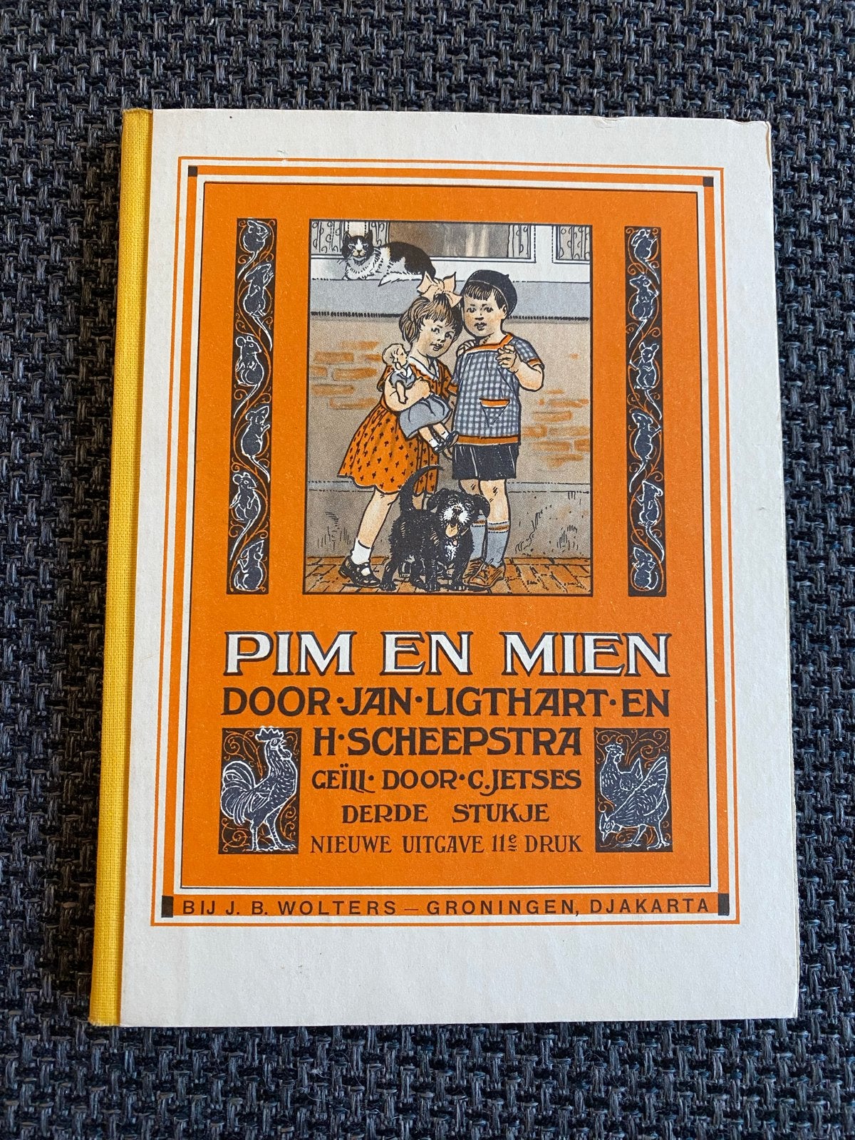 Pim en Mien - Jan Lighthart en H. Scheepstra (11e druk), Boeken, Ophalen of Verzenden, Gelezen, Fictie algemeen