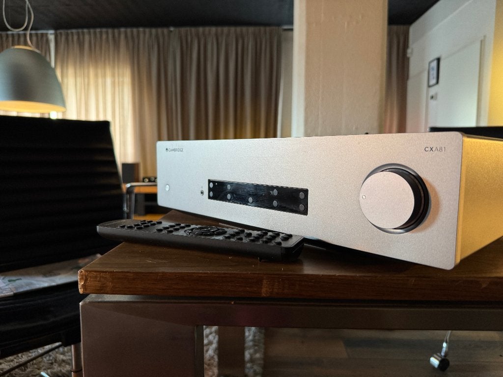 Foto 6 van Cambridge Audio || CX A81 versterker met DAC