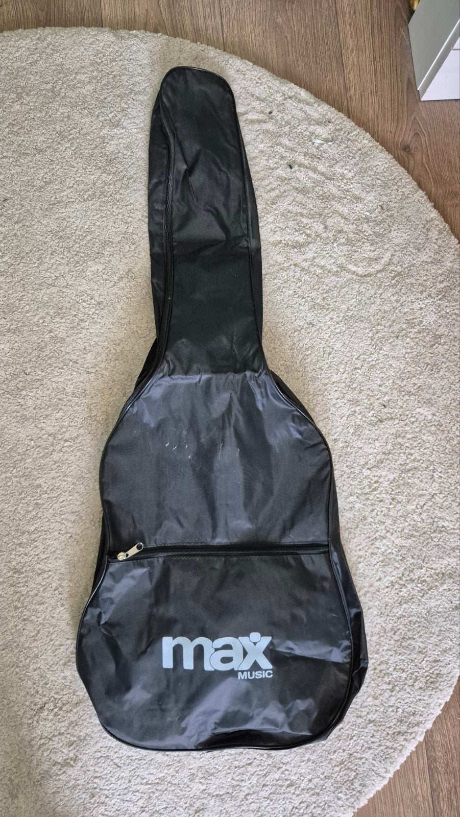 Foto 6 van Max Music Klassieke Gitaar met Accessoires