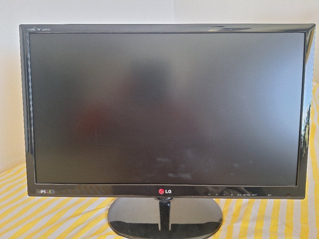 LG 24 inch tv, Audio, Tv en Foto, Televisies, Ophalen, Gebruikt, 50 Hz, 40 tot 60 cm