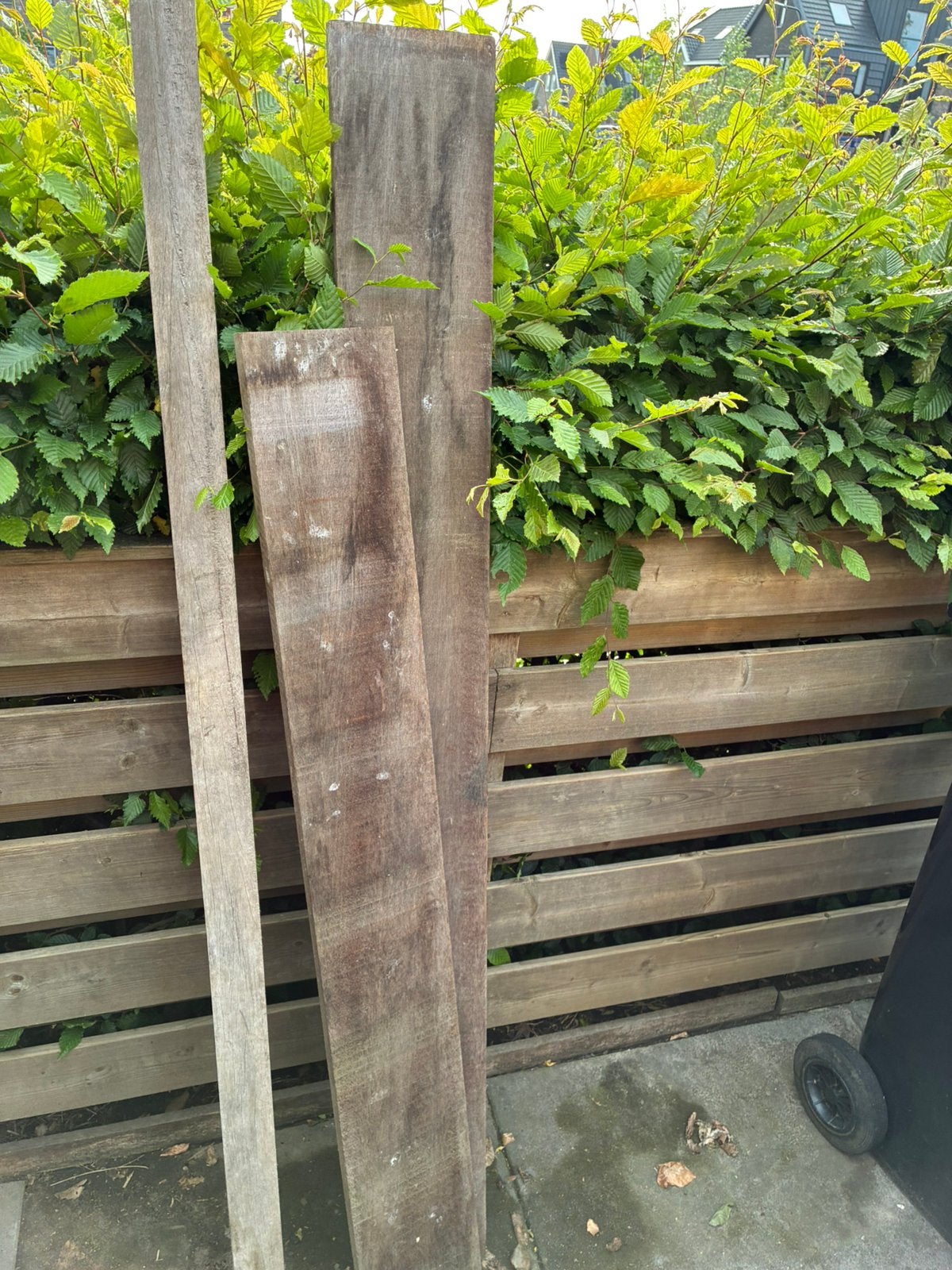 Hardhouten paal en planken – ideaal voor tuinproject, Tuin en Terras, Palen, Balken en Planken, Ophalen, Zo goed als nieuw, Planken