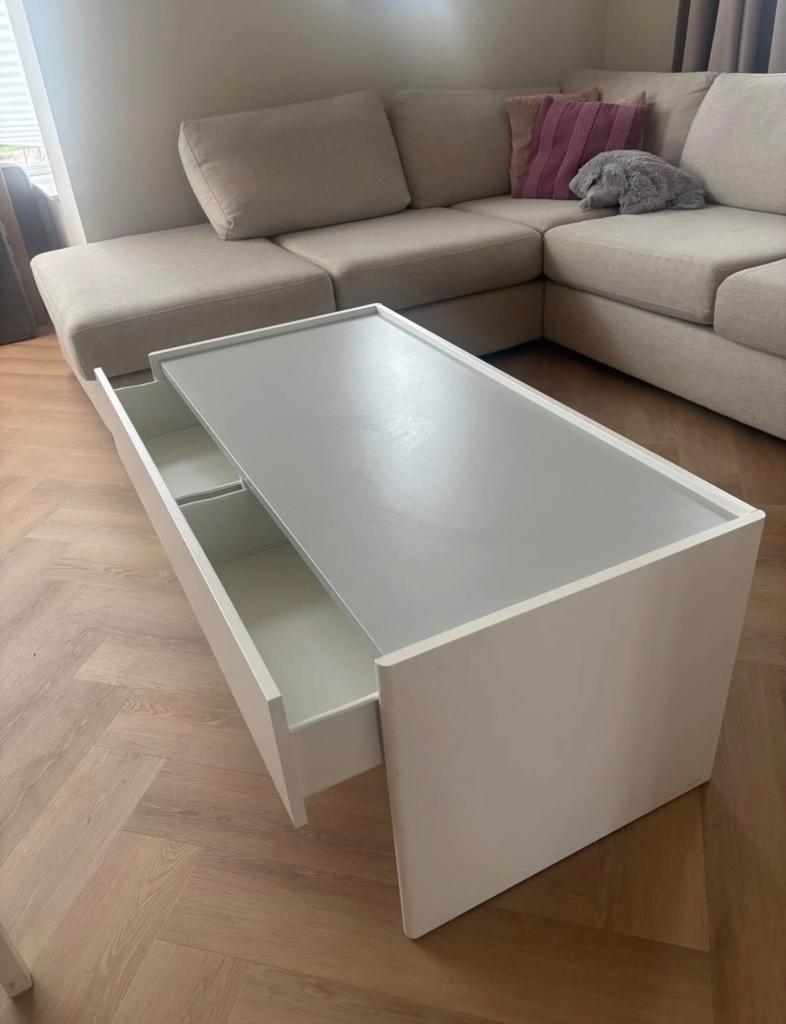 IKEA Speeltafel met opbergruimte - Nog in prima staat!, Ophalen, Gebruikt