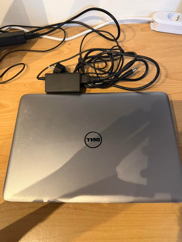 Dell Inspiron 15 | 4K Touchscreen | i7 | 16GB RAM | SSD, Computers en Software, Windows Laptops, Gebruikt, 15 inch, SSD, 2 tot 3 Ghz