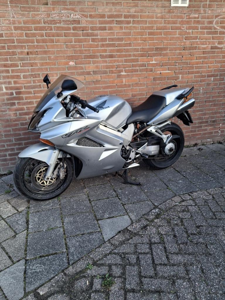 Vfr 800 vtec 2002 te koop in onderdelen, Ophalen of Verzenden