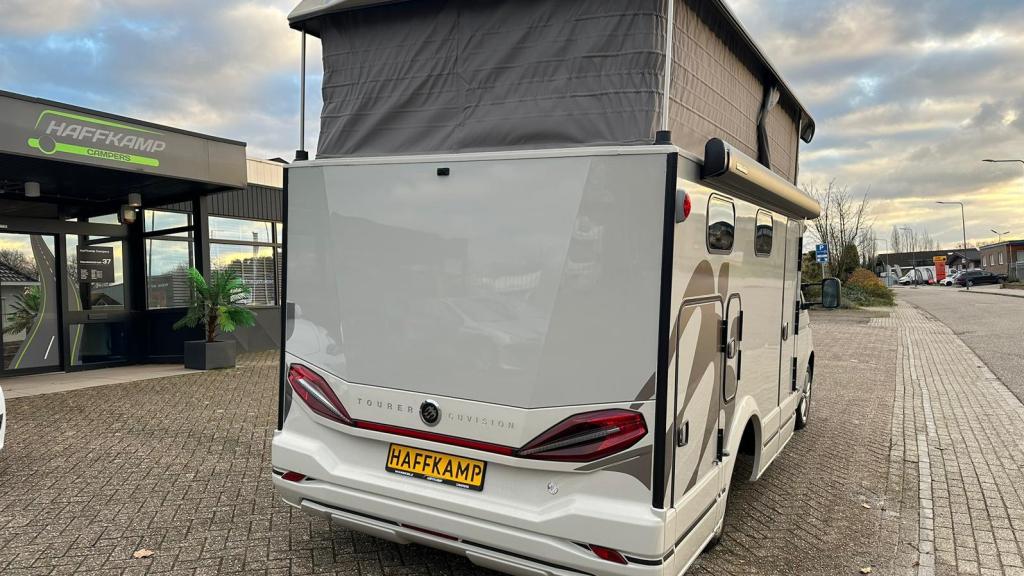 Knaus Tourer CUVision 500 MQ met garage voor fietsen!, Automaat, Koelkast, Ringverwarming, Tot en met 2