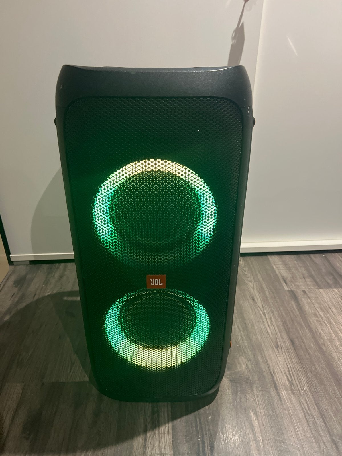 JBL Partybox 310 - Krachtige Party Speaker met Lichteffecten