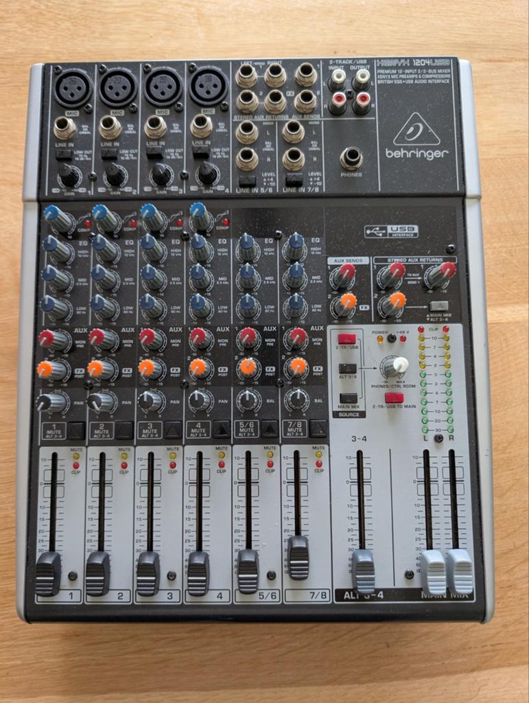 Behringer XENYX 1204USB, Muziek en Instrumenten, Mengpanelen, Ophalen, Zo goed als nieuw, 5 tot 10 kanalen, Microfooningang