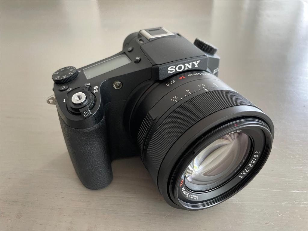 Sony DSC-RX10 ; 8x zoom camera in praktisch nieuwstaat., Audio, Tv en Foto, Fotocamera's Digitaal, 20 Megapixel, Ophalen of Verzenden