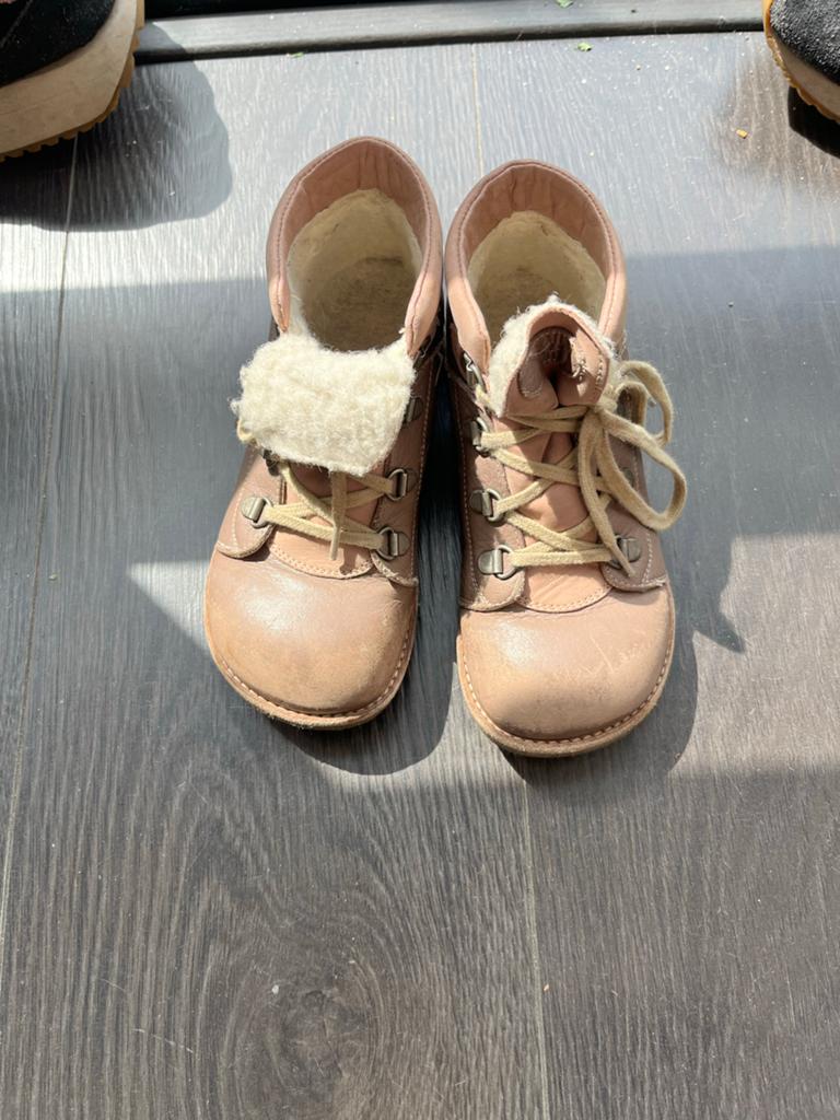 Angulus winterboots schapenwol maat 29, Gebruikt, Meisje, Ophalen of Verzenden, Laarzen