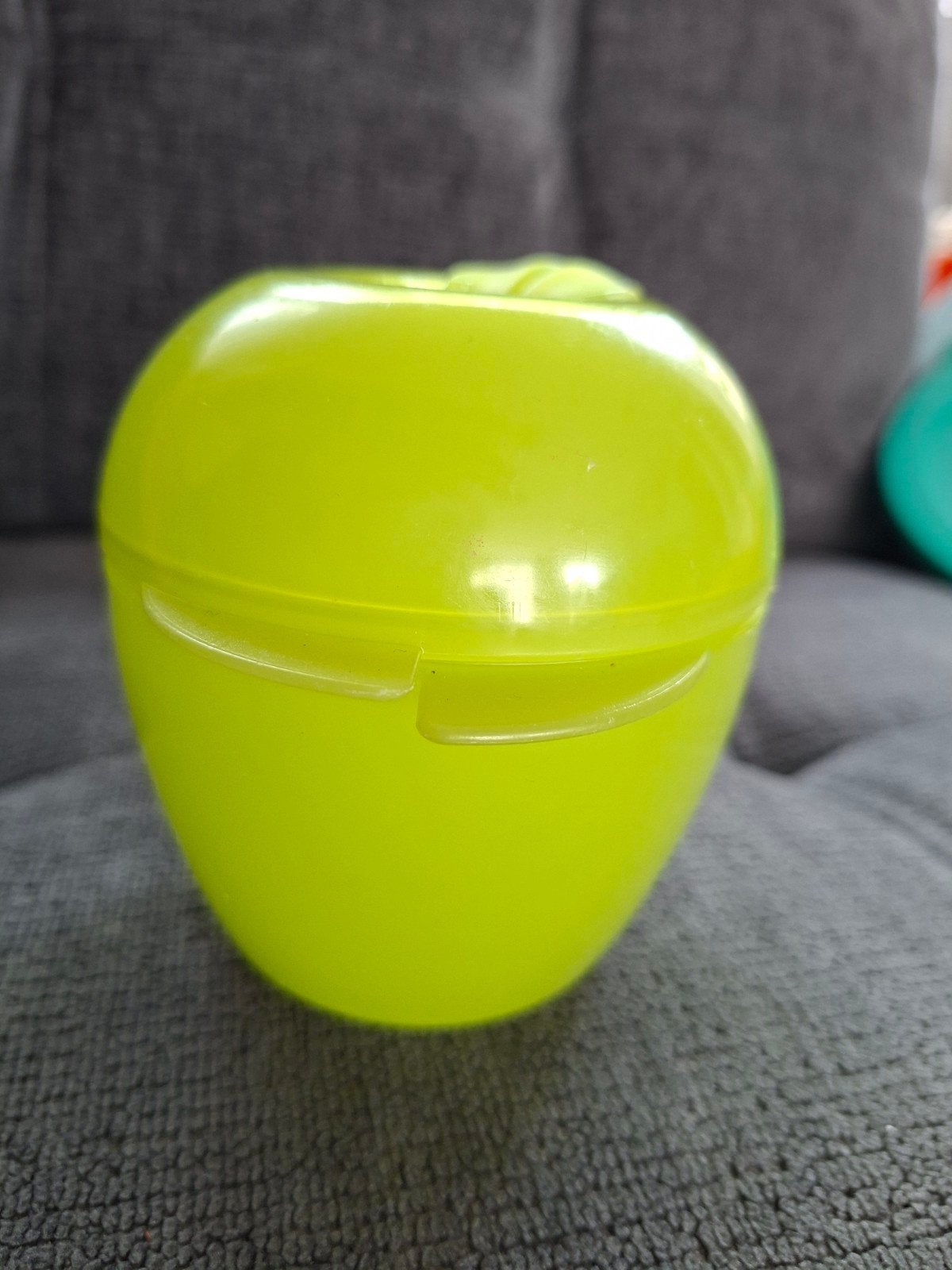 Tupperware appelvorm bakje, Gebruikt, Bewaardoos, Ophalen of Verzenden, Met deksel