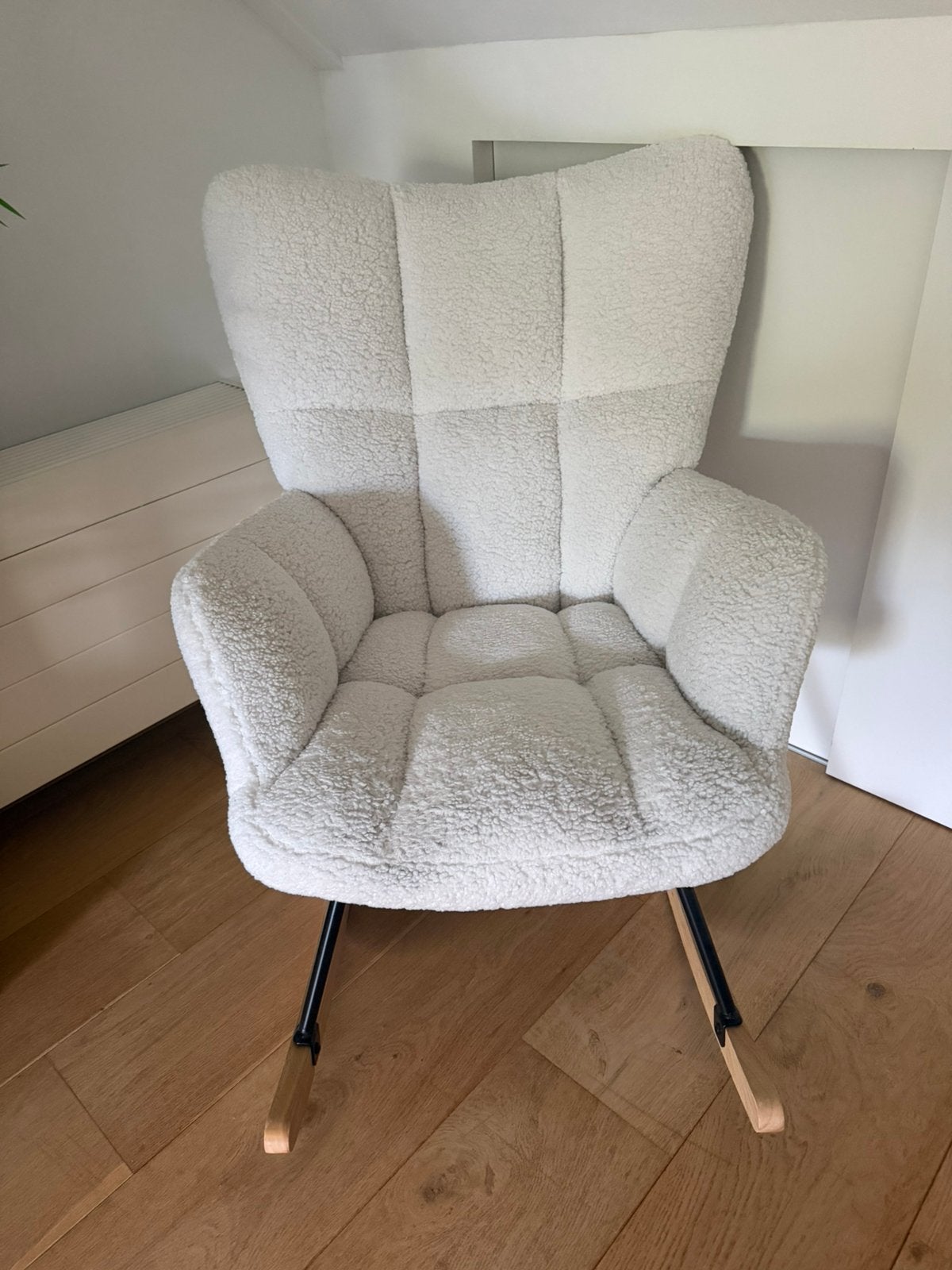 teddy rocking chair, Ophalen, Zo goed als nieuw, Wit, Eén