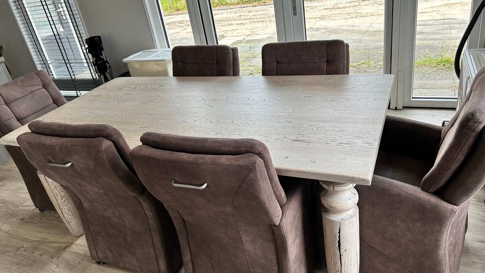 Nette eethoek met 6 stoelen, Ophalen, Zo goed als nieuw, 4 tot 6 stoelen