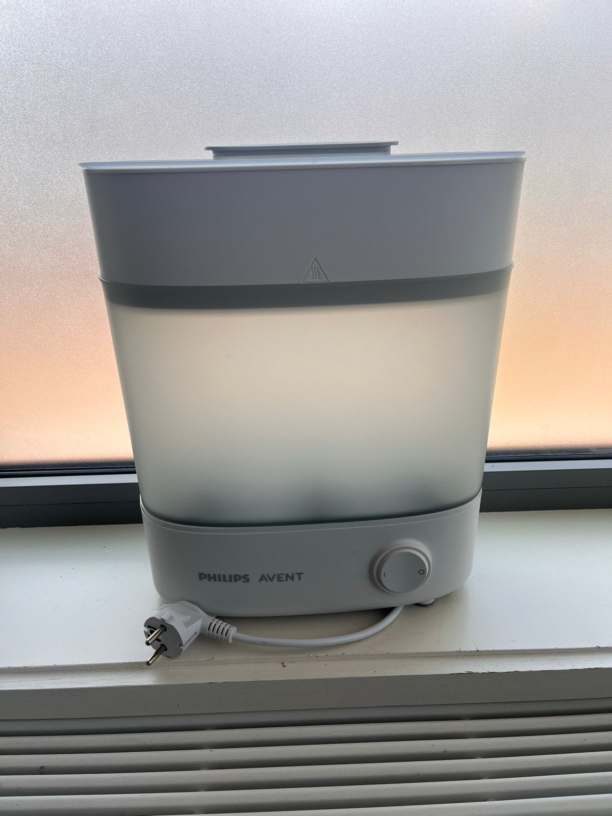 Philips Avent Sterilisator voor babyflessen, Ophalen, Zo goed als nieuw, Sterilisator, Philips Avent