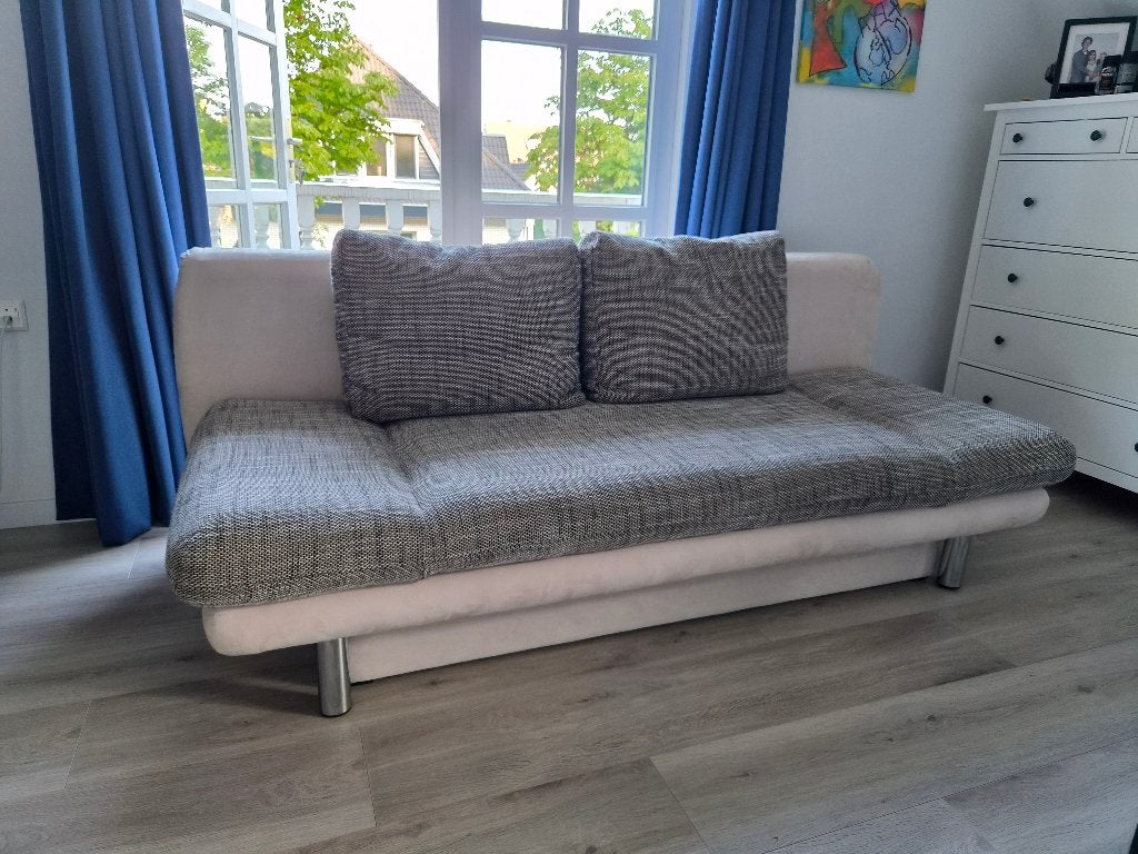 Nette stevige slaapbank grijs creme, Ophalen, Gebruikt, Tweepersoons, 140 cm