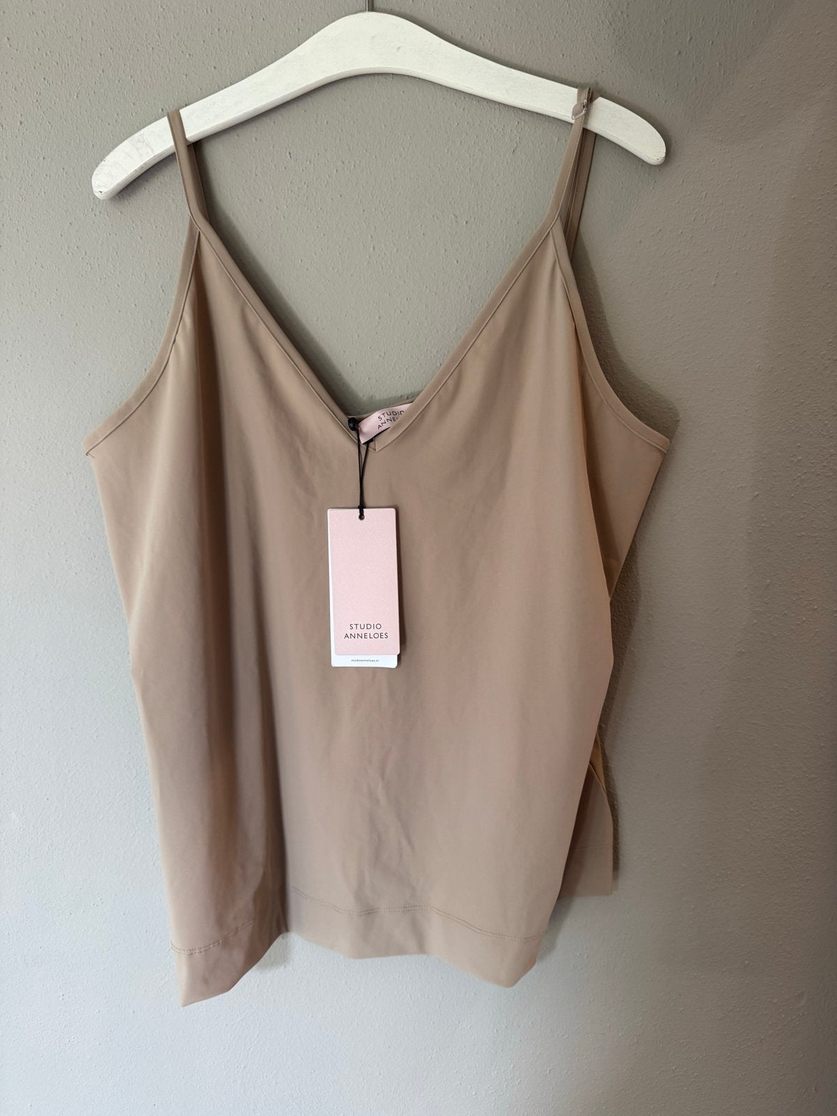 Studio Anneloes Brynn top - Latte - Maat XL - Nieuw, Kleding | Dames, Tops, Beige, Maat 46/48 (XL) of groter, Nieuw, Ophalen of Verzenden
