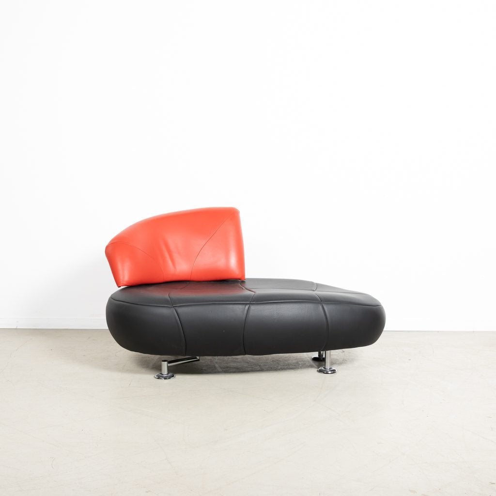 Leolux Kikko Chaise Longue Fauteuil Rood/Zwart Leer, Niet ingevuld, Zo goed als nieuw, Niet ingevuld, Niet ingevuld