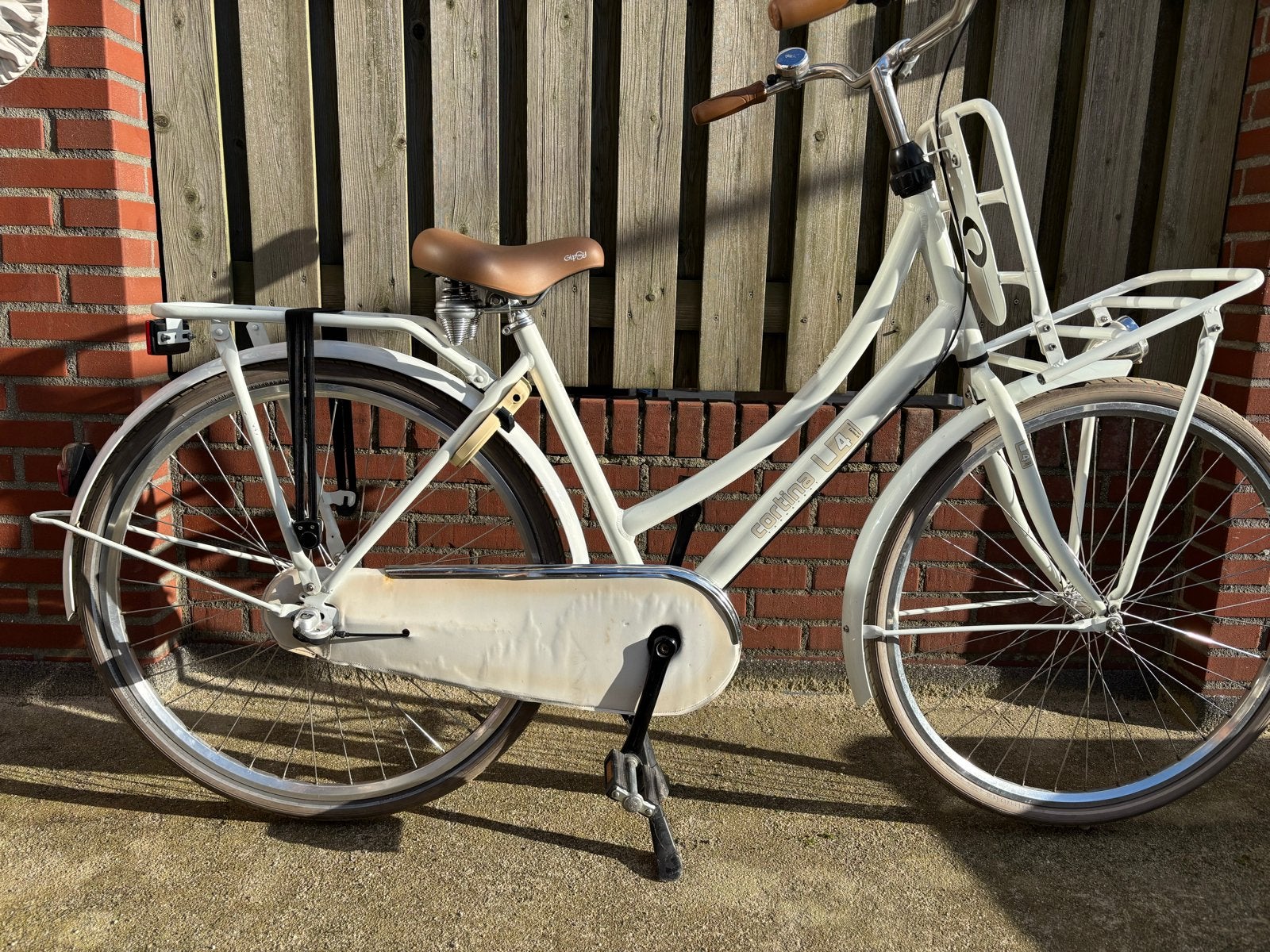 Witte transportfiets met voordrager en terugtraprem, Terugtraprem, Gebruikt, 50 tot 53 cm, Ophalen