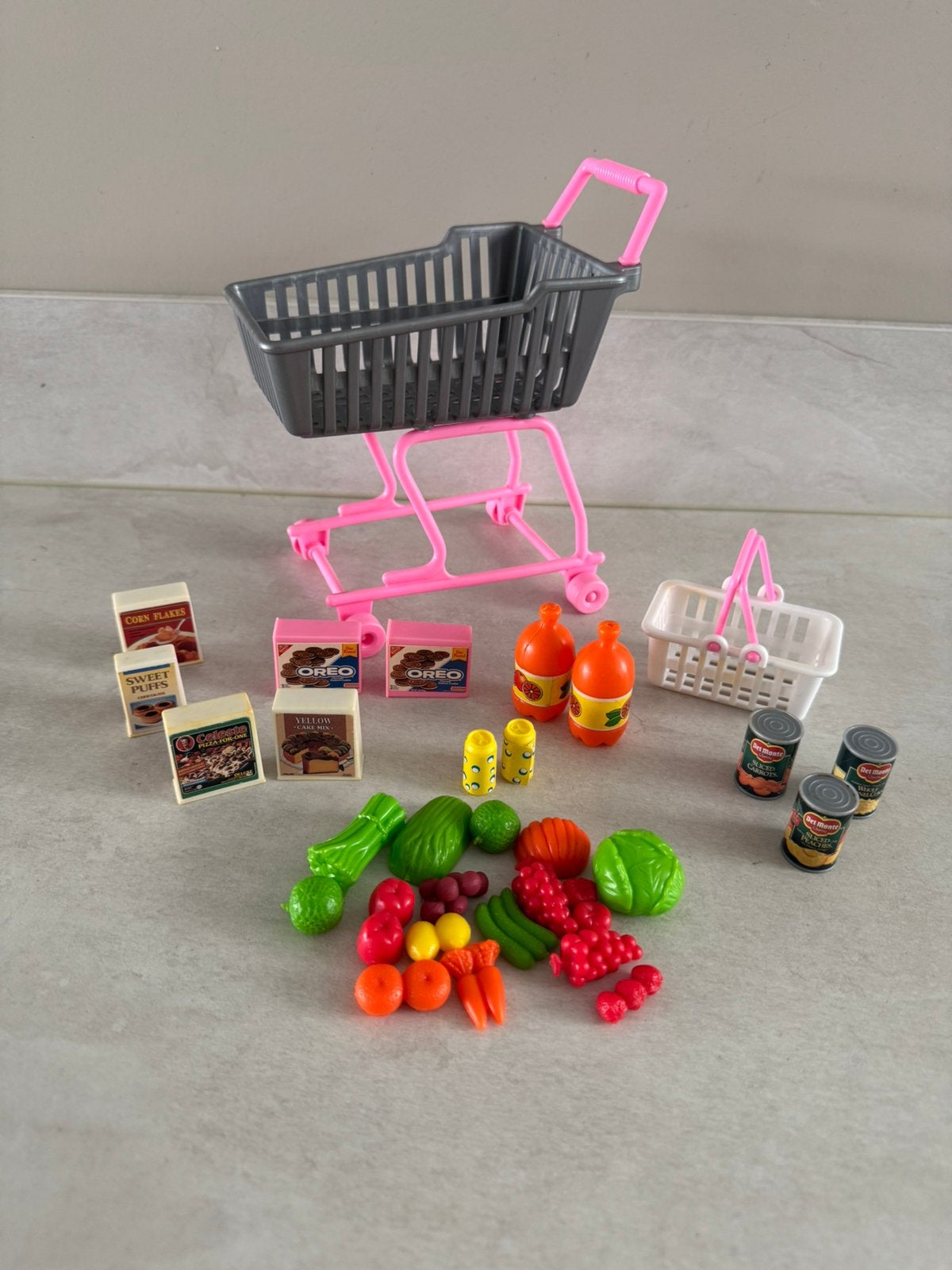 Barbie supermarkt accessoires, Verzamelen, Ophalen of Verzenden, Gebruikt, Poppenhuis