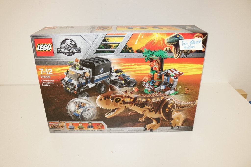 Lego 75929 Jurassic World Carnotaurus Gyrosphere NIEUW, Jurassic World, Lego, Overige typen, Nieuw