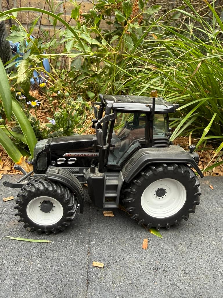 Fendt 818 black limited editie, Ophalen of Verzenden, Zo goed als nieuw, Overige typen