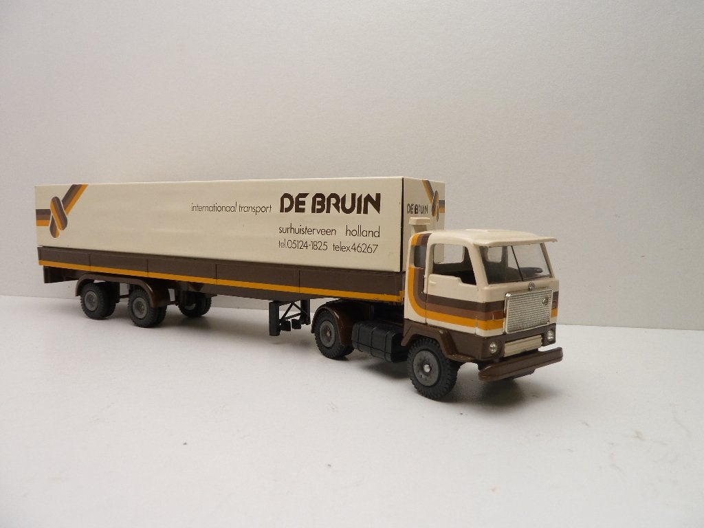Volvo F88 '' de Bruin Surhuisterveen ''  Tekno, Ophalen of Verzenden, Zo goed als nieuw, Bus of Vrachtwagen, Tekno