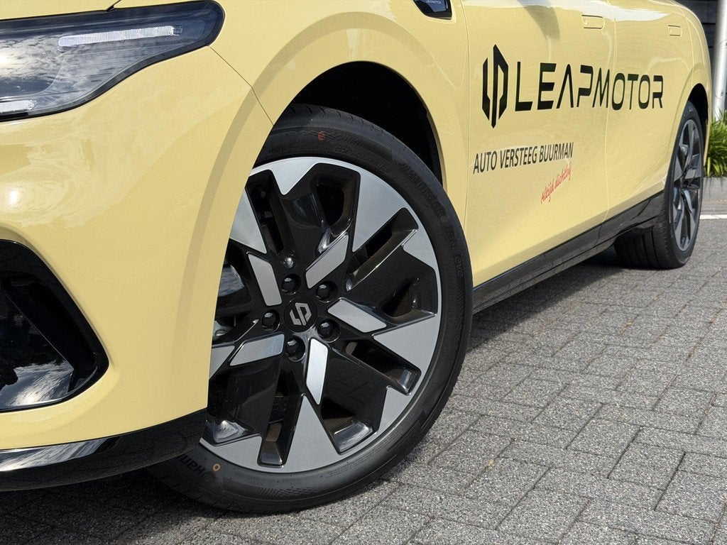 Leapmotor B05 Design ProMax 67.1 kWh 218PK Automaat Navigati, Auto's, Leapmotor, 12 maanden, Achterwielaandrijving, Gebruikt, Overige modellen
