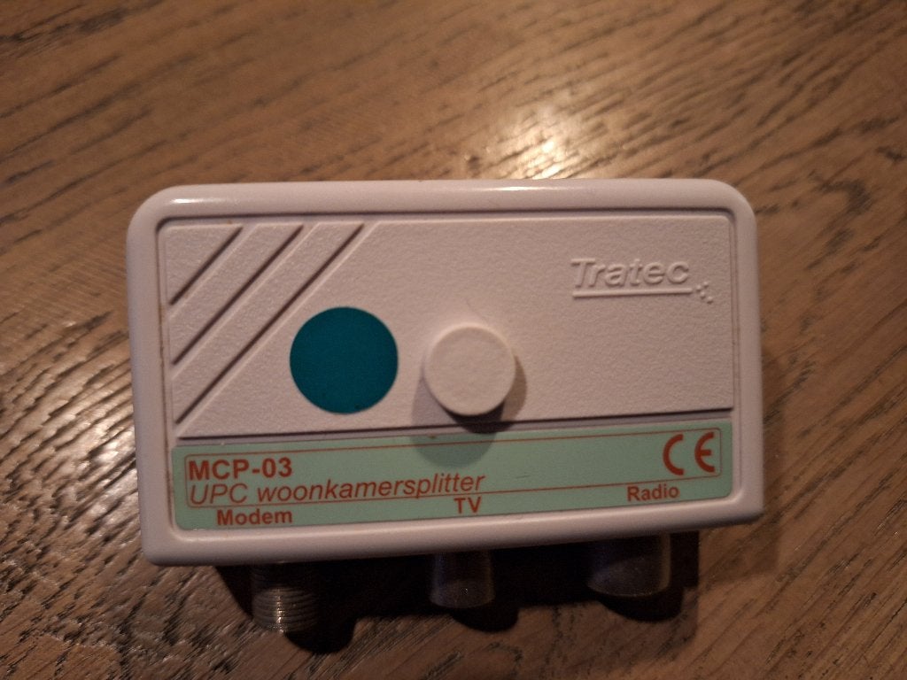 Tratec MCP-3 splitter, Ophalen of Verzenden, Gebruikt, Minder dan 2 meter, Coaxiale kabel