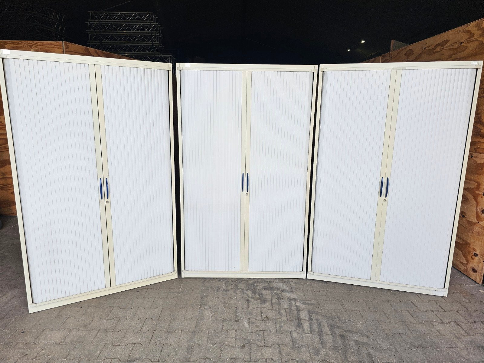 Serie roldeurkasten van Steelcase, Huis en Inrichting, Ophalen, Gebruikt, 100 tot 150 cm, 150 tot 200 cm