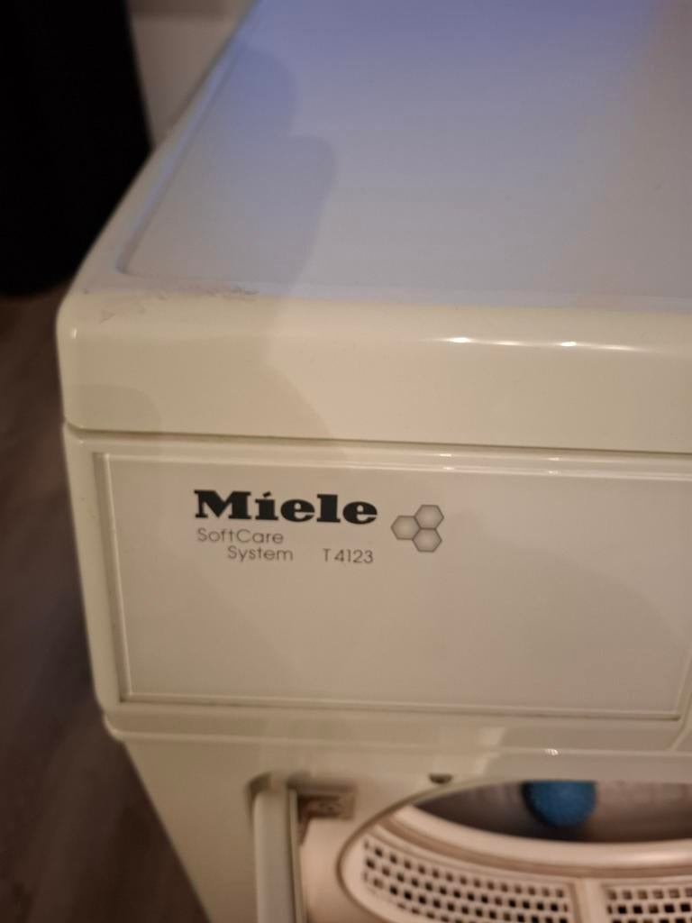 Miele T4123 Luchtafvoerdroger met RVS SoftCare-trommel, Witgoed en Apparatuur, Wasdrogers, Gebruikt, Luchtafvoer, Voorlader, 4 tot 6 kg