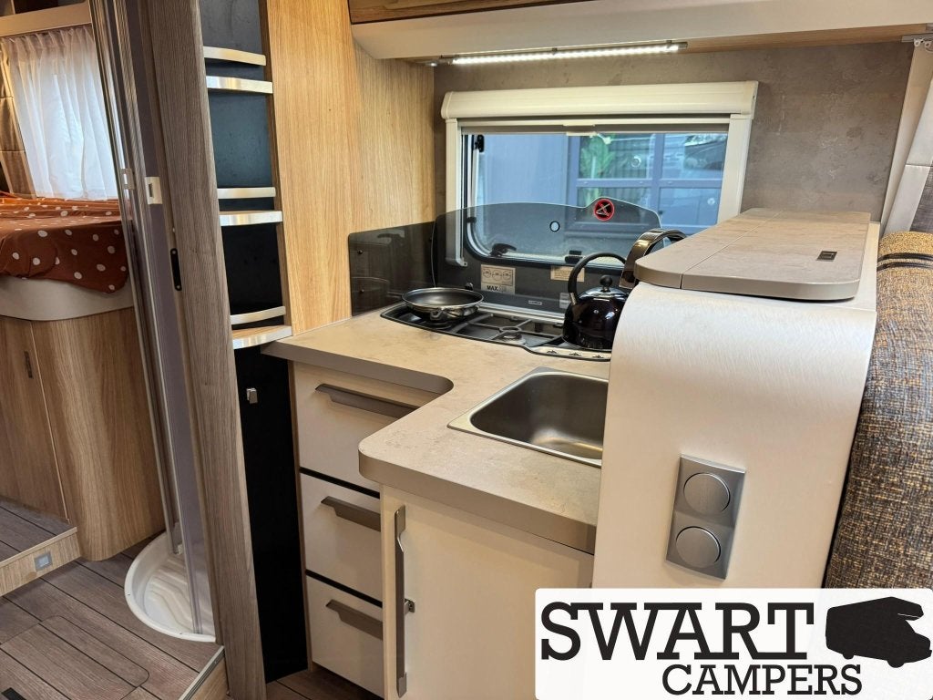 Caravans And Camping Knaus