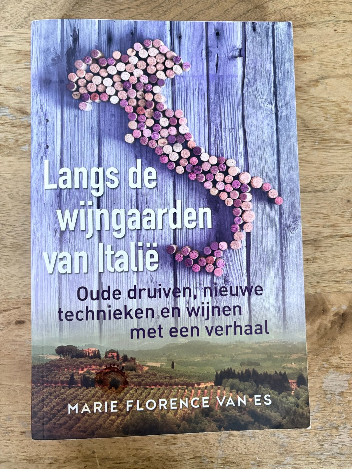 Langs de wijngaarden van Italië - Marie Florence van Es, Capitool, Marie Florence van Es, Europa, Ophalen of Verzenden