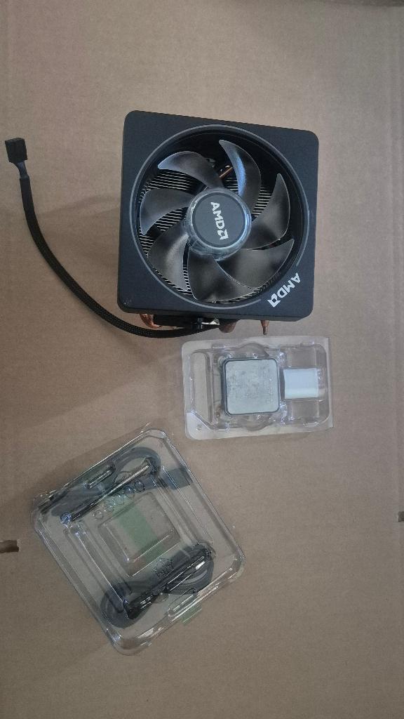 Te koop: AMD Ryzen 9 3900X processor, Computers en Software, Processors, Gebruikt, 12-core, 4 Ghz of meer, Ophalen of Verzenden