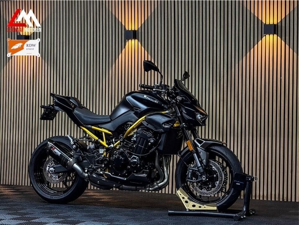 KAWASAKI Z900 PERFORMANCE - 2026 - Akrapovic - Quickshifter, 4 cilinders, 948 cc, Bedrijf, Onbekend