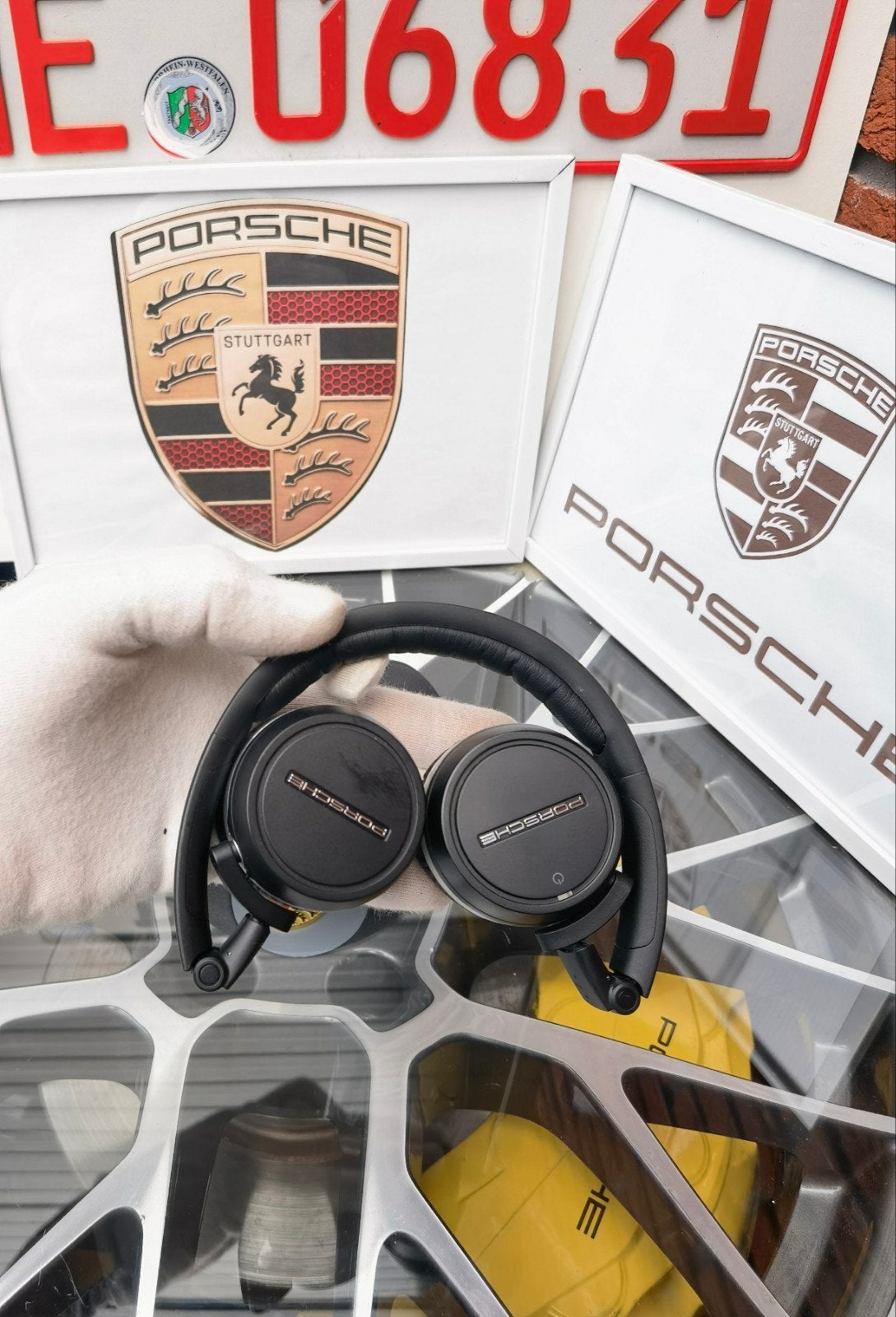 Origineel porsche draadloos koptelefoon met oplad kabel, Porsche, On-ear, Ophalen of Verzenden, Zo goed als nieuw