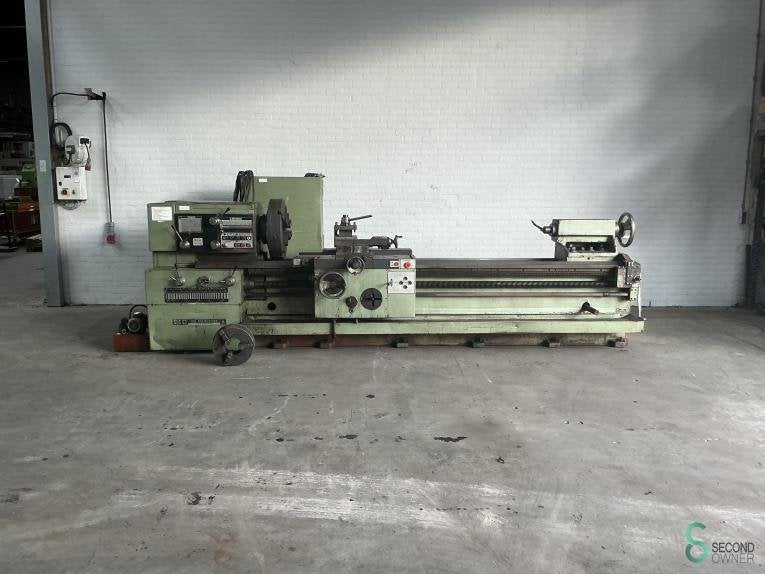 Horizontale draaibanken TOS SUS-63 x 3000mm