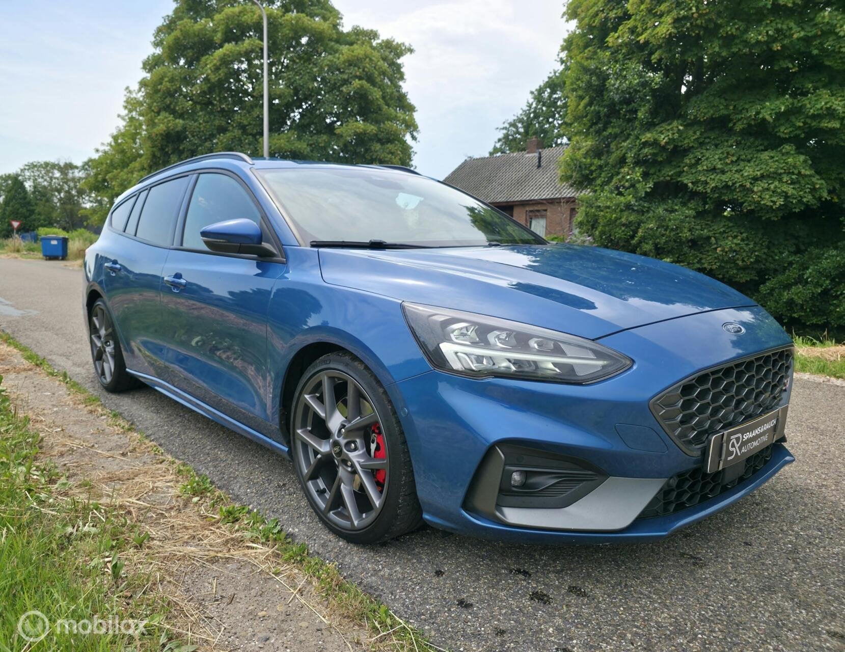 Ford Focus Wagon 2.3 EcoBoost ST-3 / B&O / Carplay / Camera, Auto's, Gebruikt, 4 cilinders, Blauw, Automatische klimaatregeling