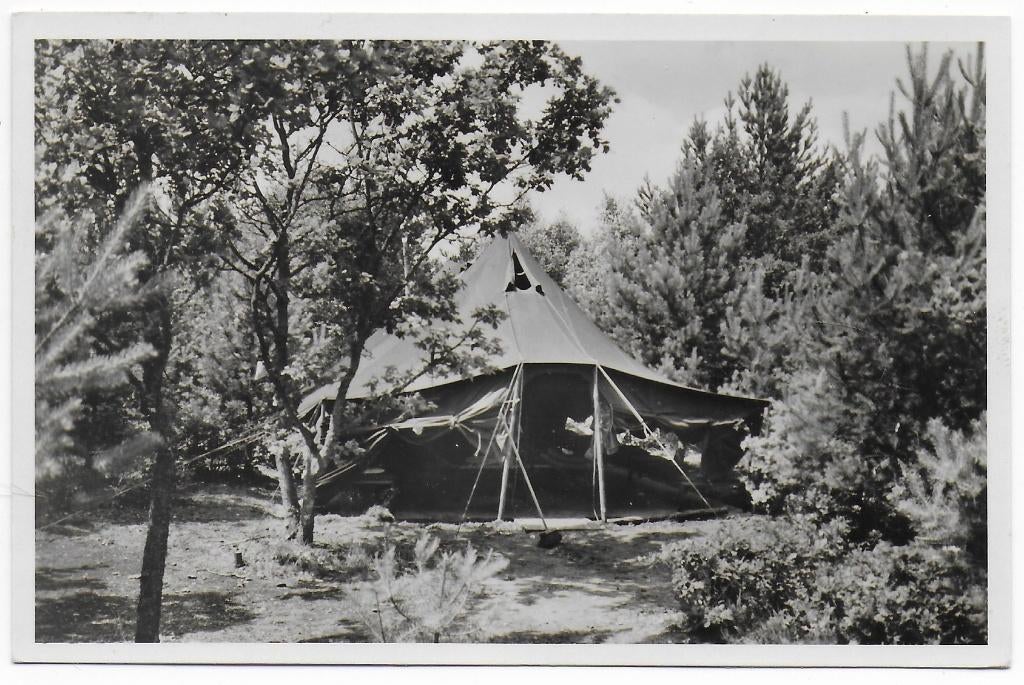 Hoenderloo Kampeercentrum Gelopen Ansichtkaart  ( B8015 ), Ophalen of Verzenden, 1960 tot 1980, Gelopen, Noord-Brabant