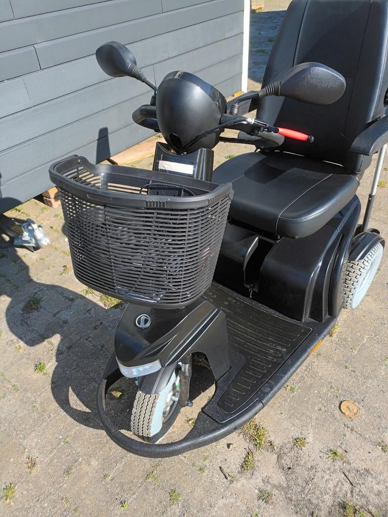 Te koop scootmobiel merk Sterling Elite ss  2024 nieuwstaat, Diversen, Ophalen, Zo goed als nieuw, 16 km/u of meer, 46 km of meer