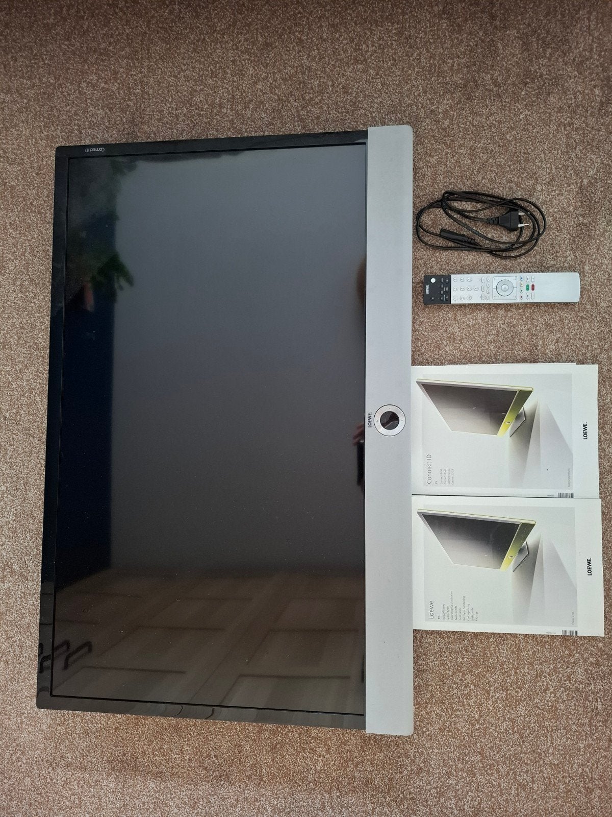 Loewe Connect ID 40 LED TV - 40 inch Full HD Smart TV, LED, 50 Hz, Zo goed als nieuw, 100 cm of meer