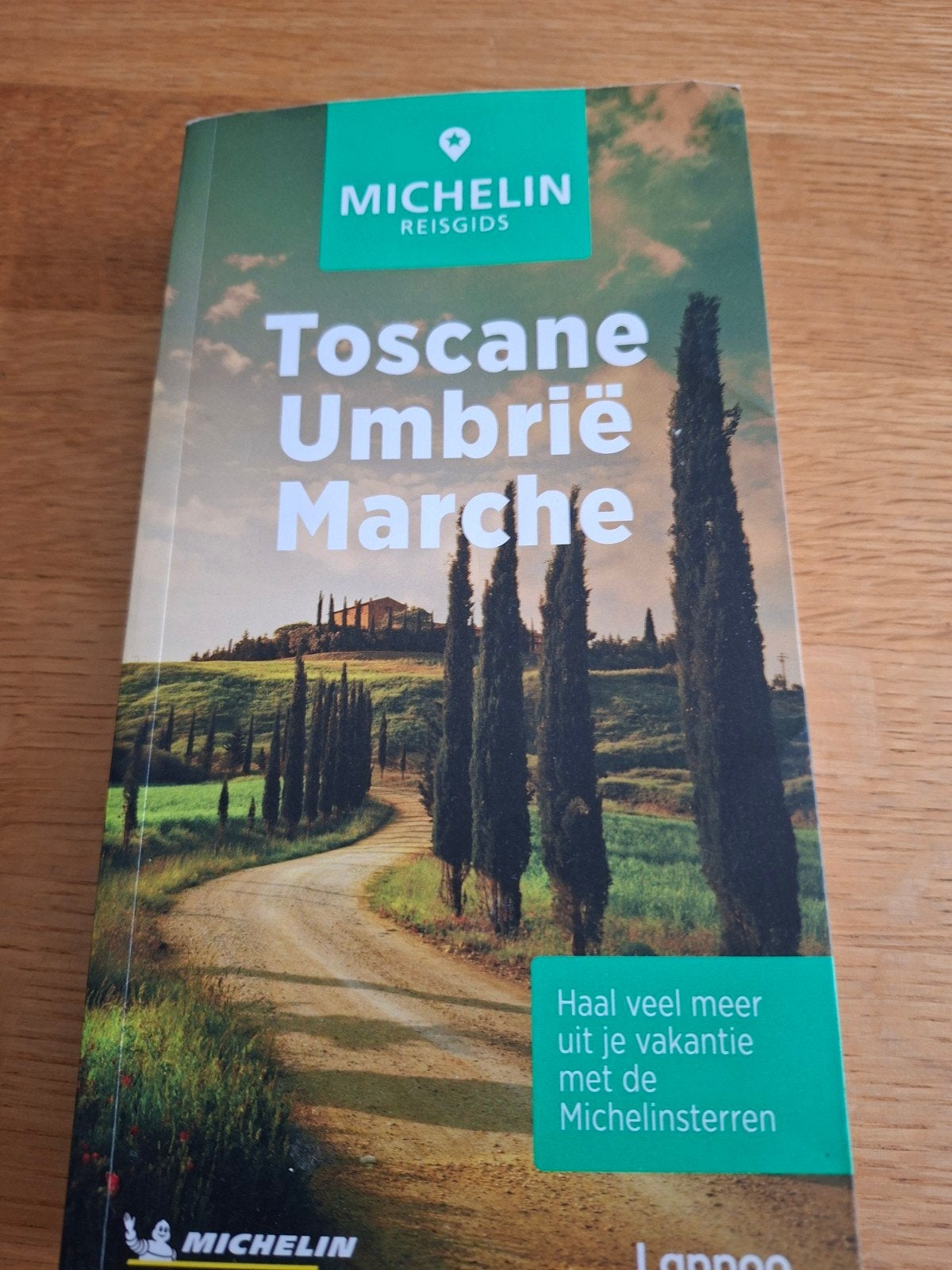 Nieuwe Michelin Reisgids Toscane Umbrië Marche, Michelin, Europa, Ophalen of Verzenden, Zo goed als nieuw