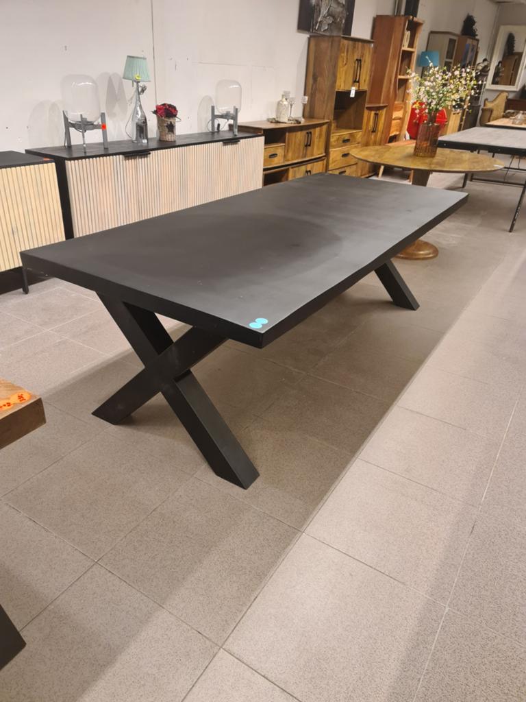 Nieuwe industriële eettafel 240x100cm zwart mango kruispoot, Ophalen, Hout, Zwart, .