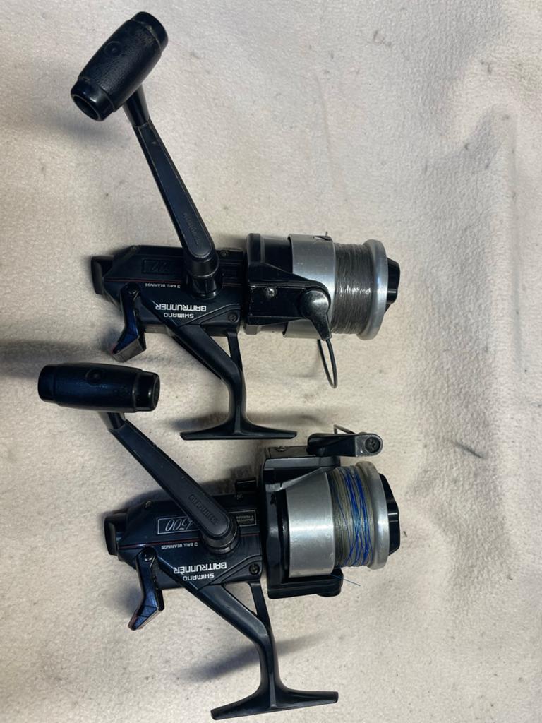 2x Shimano Baitrunner A 4500 met handgebouwde karperhengels, Ophalen of Verzenden, Gebruikt, Complete set