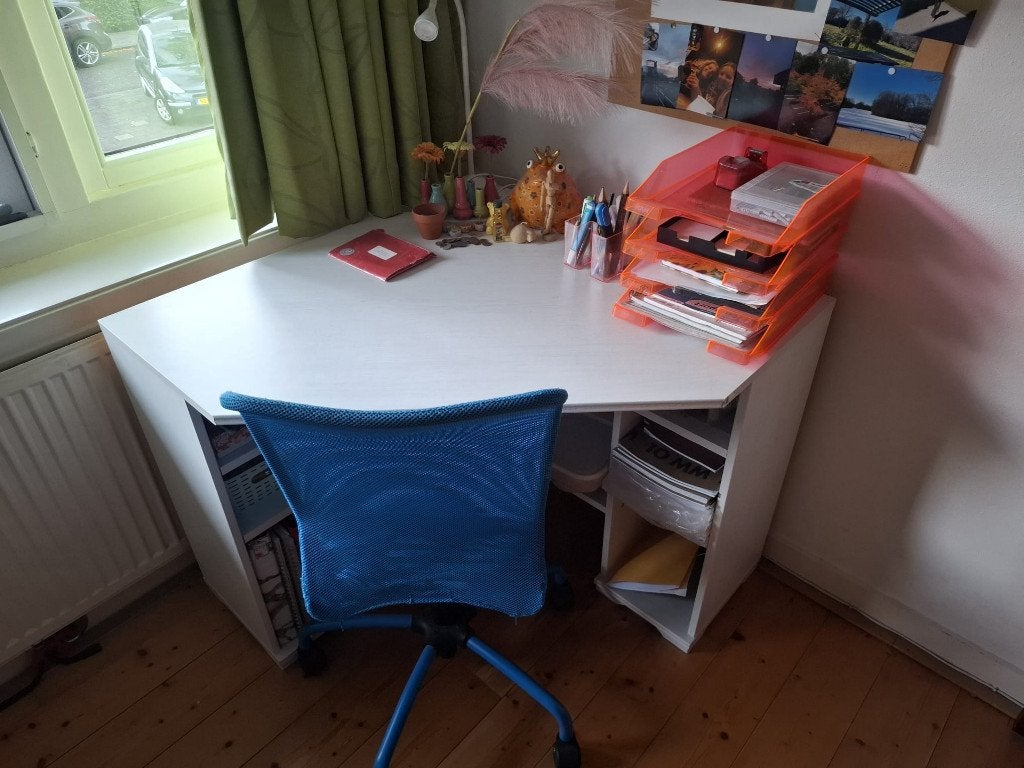 Handig hoekbureau (wit), Huis en Inrichting, Ophalen, Gebruikt, Hout, 93 cm