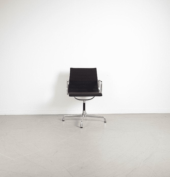 Vitra Eames EA 104 Stoel Bruin Hopsak - Aluminium, Niet ingevuld, Zo goed als nieuw, Niet ingevuld, Niet ingevuld