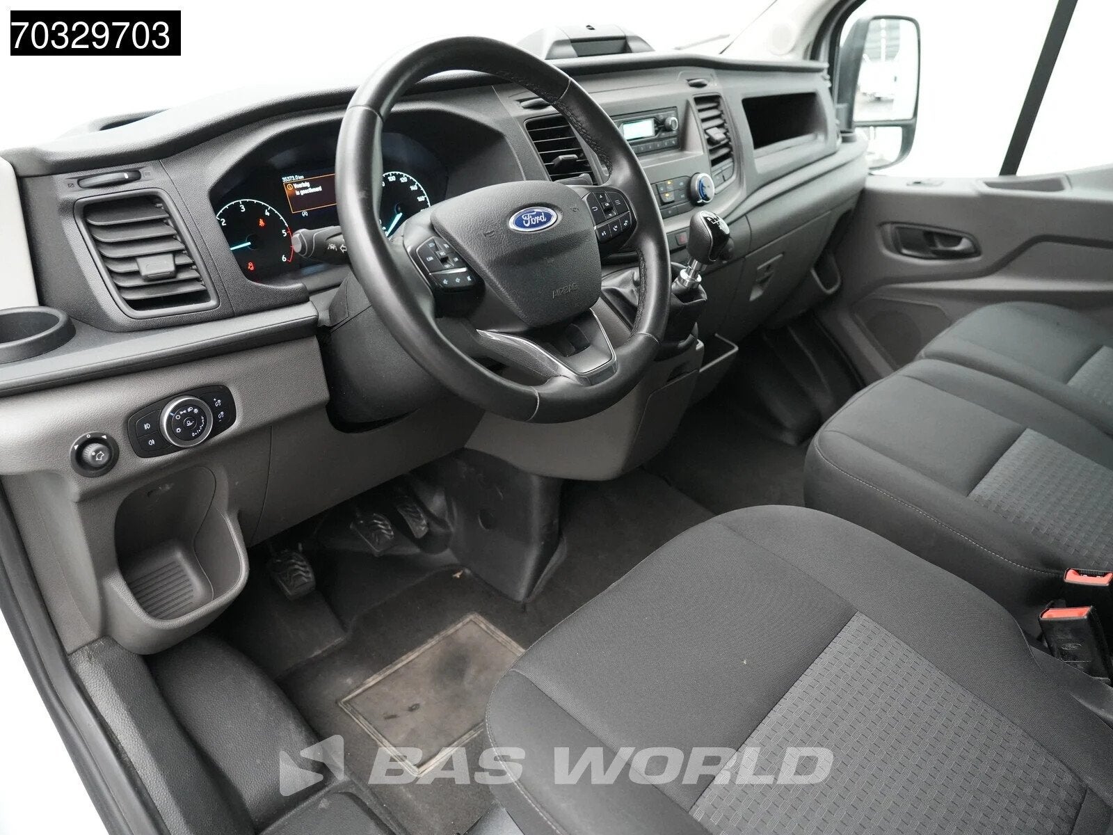 Ford Transit 130pk L2H2 Airco Cruise Parkeersensoren v+a Eur, Auto's, Stof, Euro 6, 4 cilinders, Wit