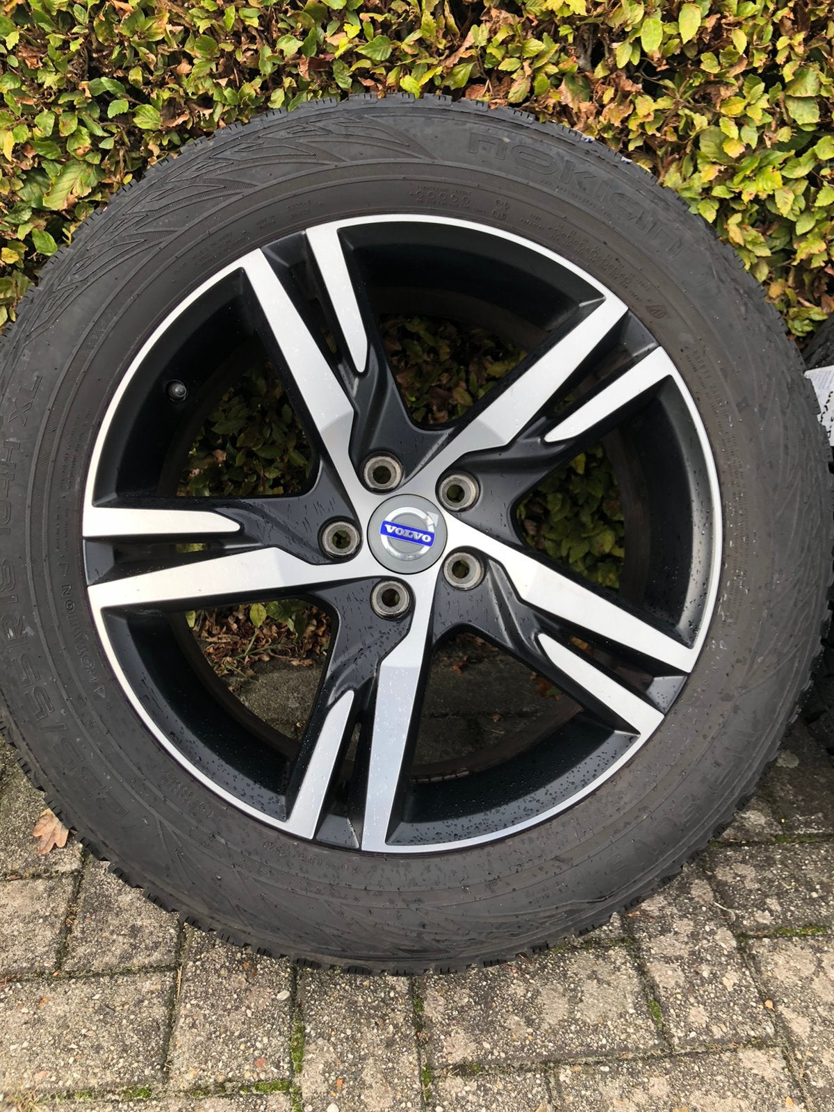 Volvo XC40 235/55/18 winterbanden Diamond Cut velgen 5x108, Auto-onderdelen, Ophalen, 18 inch, Gebruikt, Banden en Velgen