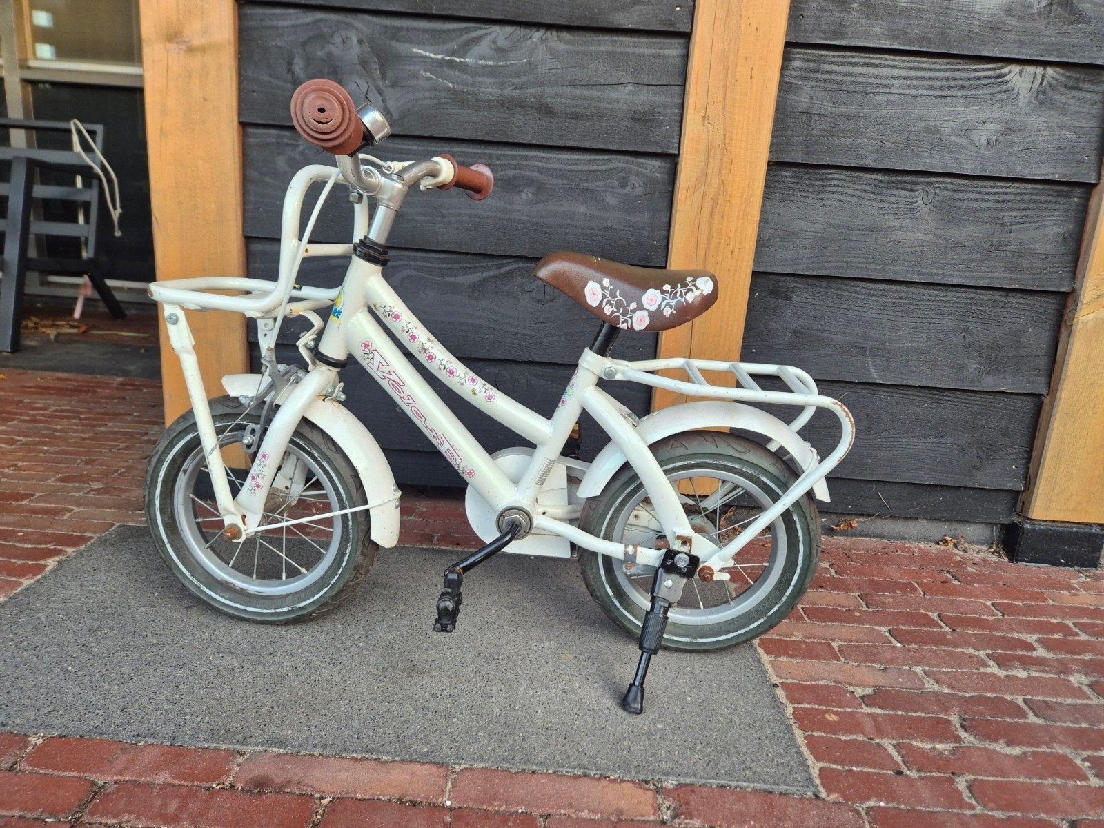 12inch Kinderfiets wit - trappers te vervangen, Ophalen, Terugtraprem, Gebruikt, Minder dan 16 inch