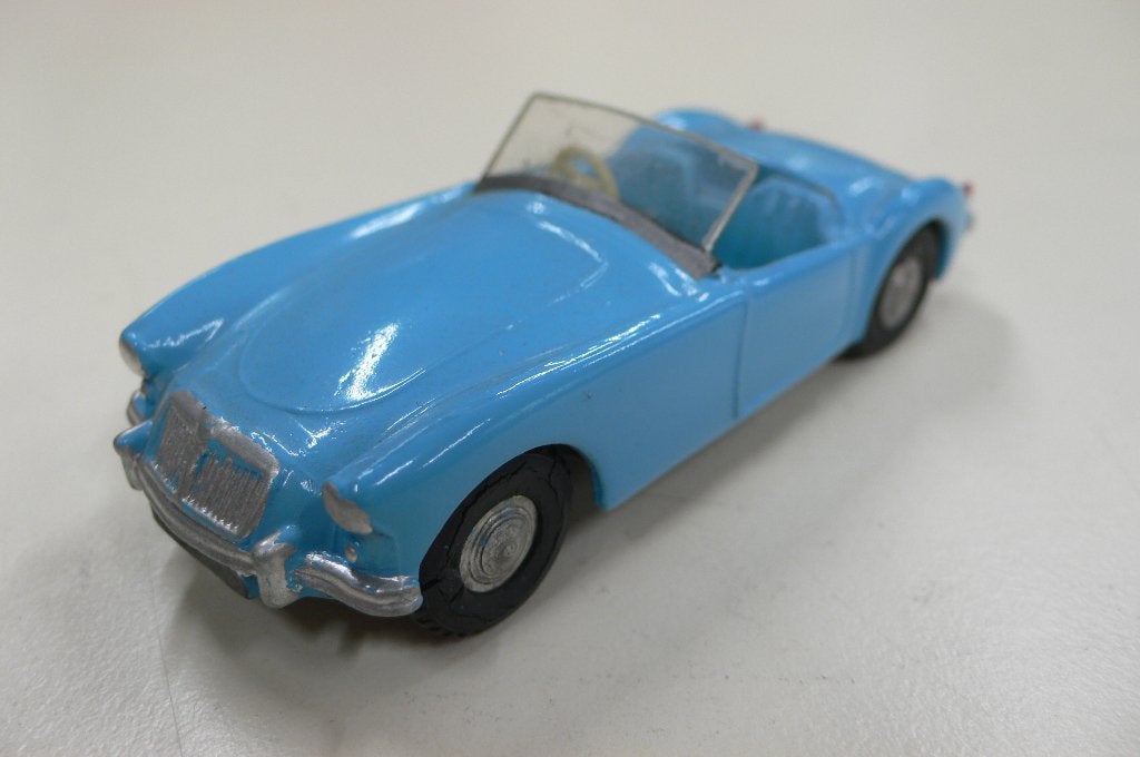 mga - spot on 1/42 -noord ierland-gerestaureerd-, Hobby en Vrije tijd, Modelauto's | 1:43, Verzenden, Gebruikt, Auto, Overige merken