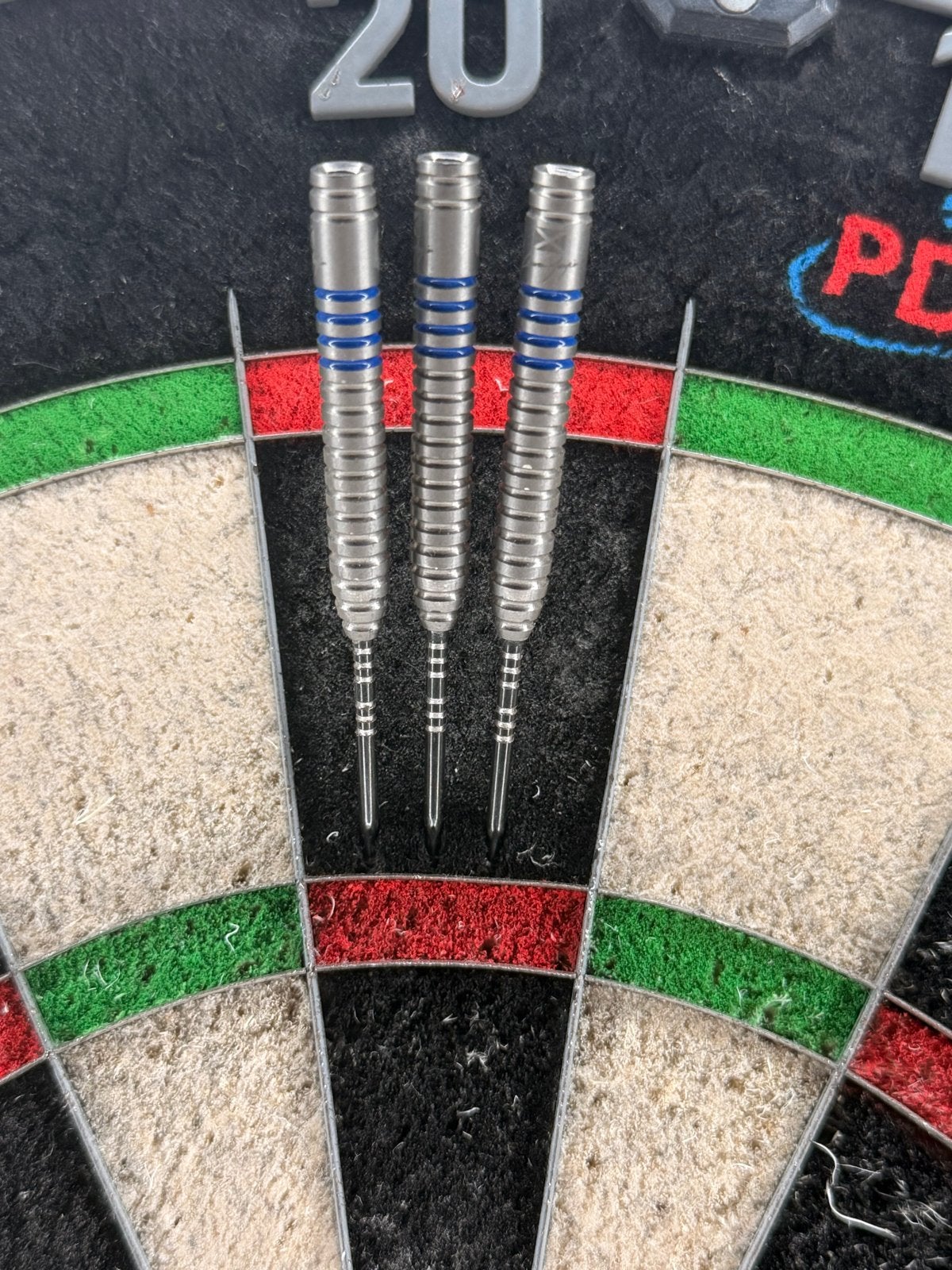 Unicorn Cameron Menzies Darts 23 gram - Zo goed als nieuw, Ophalen of Verzenden, Zo goed als nieuw, Pijlen